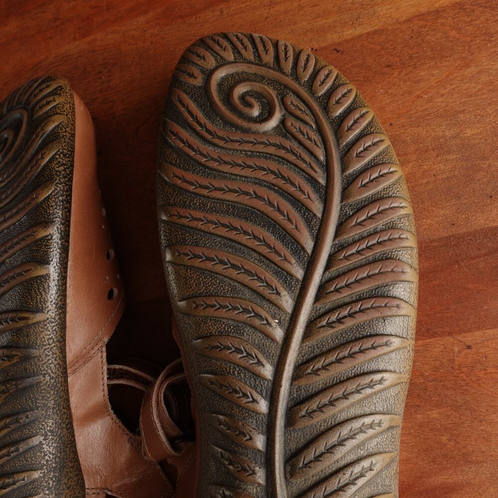 Naot Shoes WMS SZ EU 40 US 9 Brown Arataki Leather Slingback Comfort Flat Shoes - Picture 14 of 15